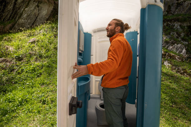 Best Porta potty rental near me  in Hebron, KY